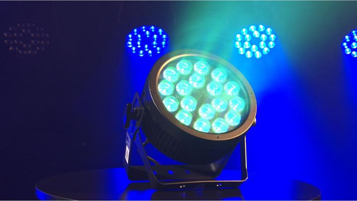 Produktbild Showtec Compact Par 18 Q4 (LED)