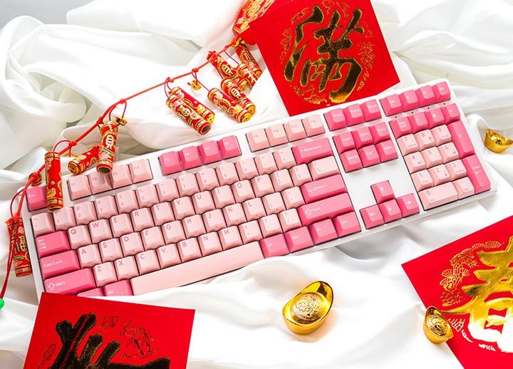 Actual product image Ducky One 3 Gossamer Pink (US, Cable)