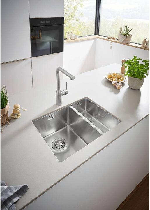 Actual product image Grohe Essence single-lever sink mixer