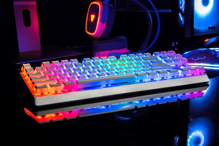 Actual product image Modecom VOLCANO LANPARTY RGB PUDDING EDITION White gaming keyboard Blue US (US, Cable)