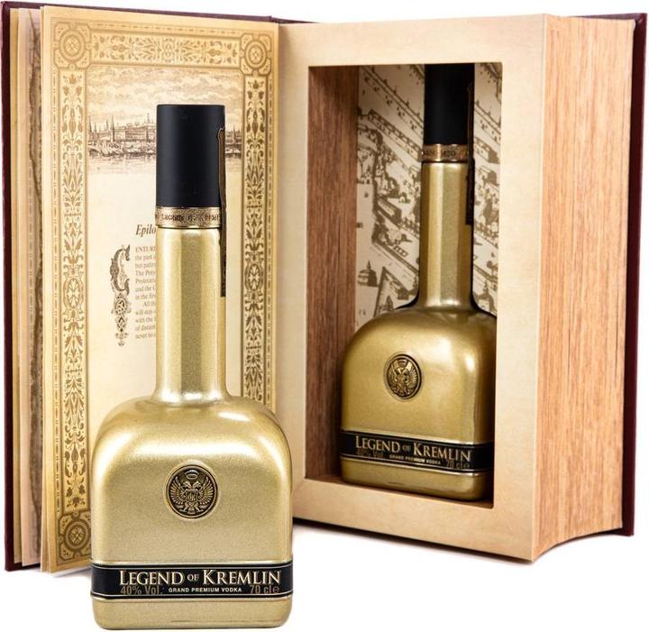 Produktbild Legend Of Kremlin Grand Premium Gold Vodka mit rotem Buch (1 x 70 cl)