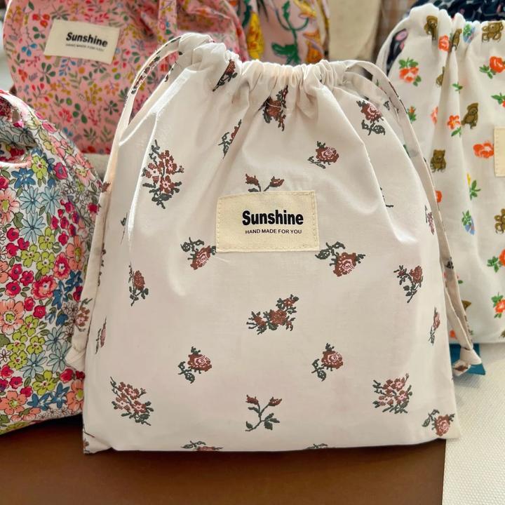 Only-Bags.Store Portable Organizer für Unterwäsche Socken BH Baumwolle Make-up Tasche Travel Drawstring Taschen Ins