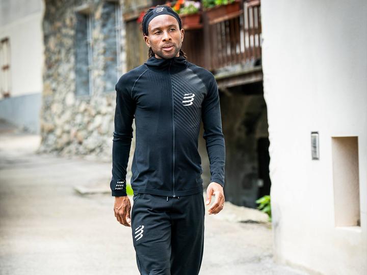 Produktbild Compressport 3D Thermo Seamless Hoodie Zip (L)