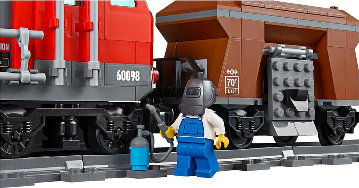 Actual product image LEGO Heavy-duty train (60098, LEGO City)