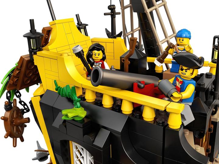 Produktbild LEGO Piraten der Barracuda-Bucht (21322, LEGO Ideas)