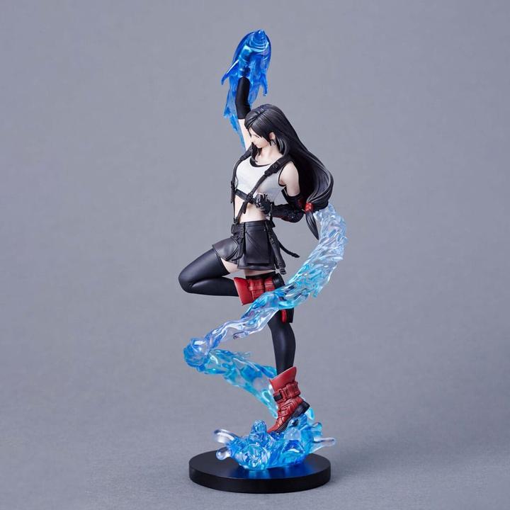 Actual product image Square Enix Final Fantasy VII Rebirth PVC Statue Tifa Lockhart 24 cm