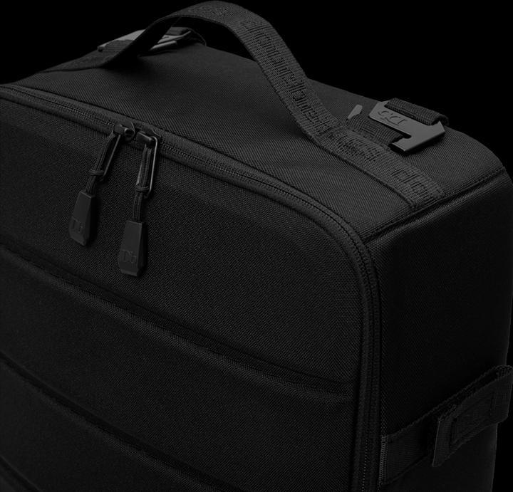 Actual product image D_b_ The CIA Pro (Photo backpack)
