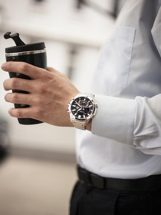 Produktbild Casio Edifice - ECB-30D-1AEF (Uhr mit Schmuckstein, 49 mm)