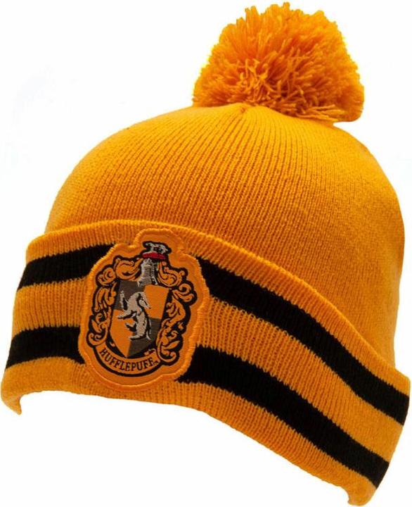 Actual product image Hufflepuff Hat And Scarf Set Crest (One size)