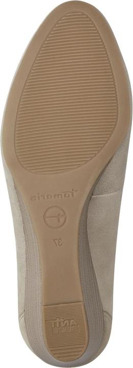 Actual product image Tamaris Wedge pumps (37)
