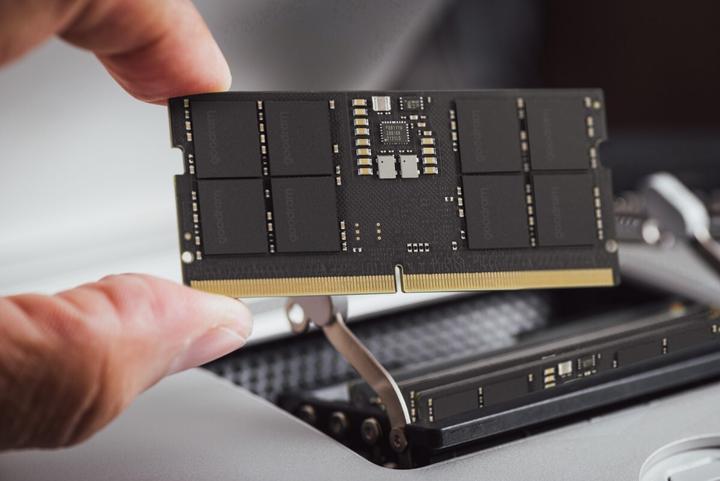 Immagine prodotto Goodram SODIMM GR5600S564L46/32G (1 x 32GB, 5600 MHz, RAM DDR5, SO-DIMM)