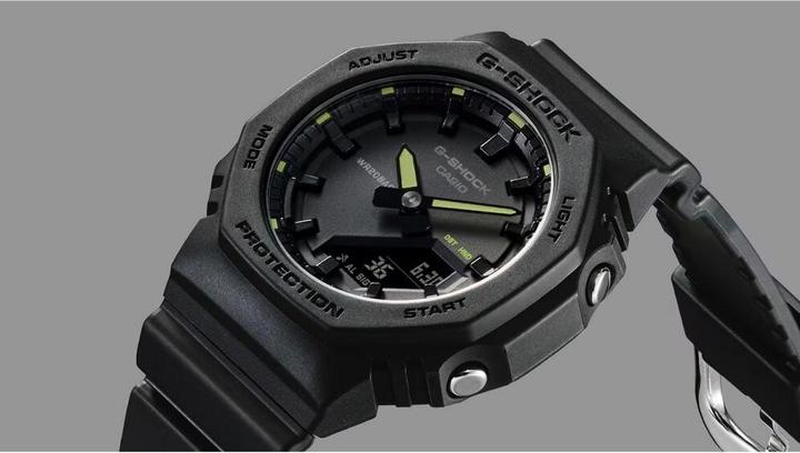 Actual product image Casio GMA-P2100SA-1A2ER (Sports watch, 46 mm)