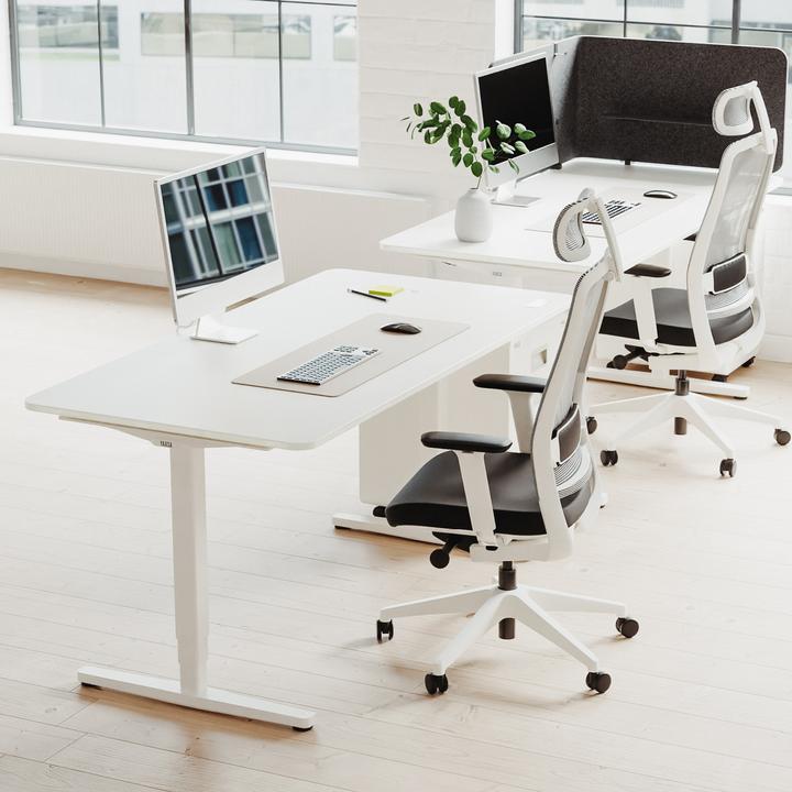 Actual product image Yaasa Desk Pro (160 x 80 cm)