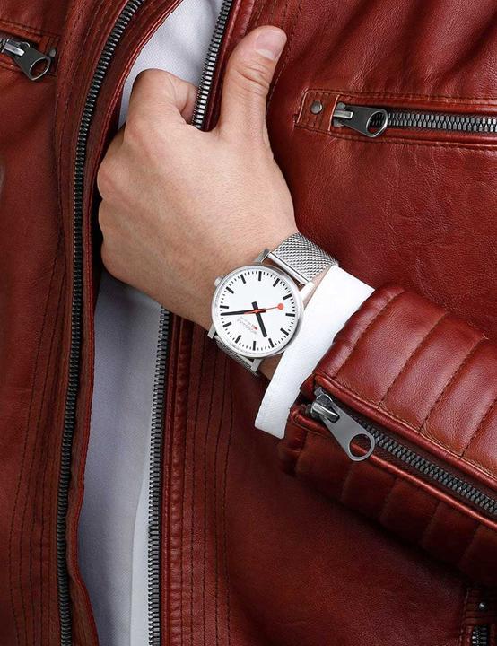 Produktbild Mondaine Evo2 (Analoguhr, 43 mm)