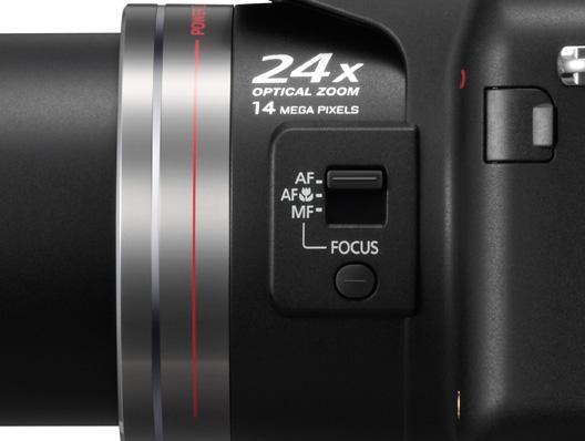 Actual product image Panasonic Lumix FZ100, 14MP, 24xZoom, FullHD Movies, Black (1/2,3'')