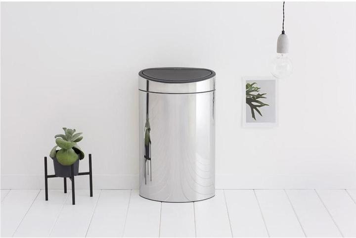 Actual product image Brabantia Touch Bin (40 l)