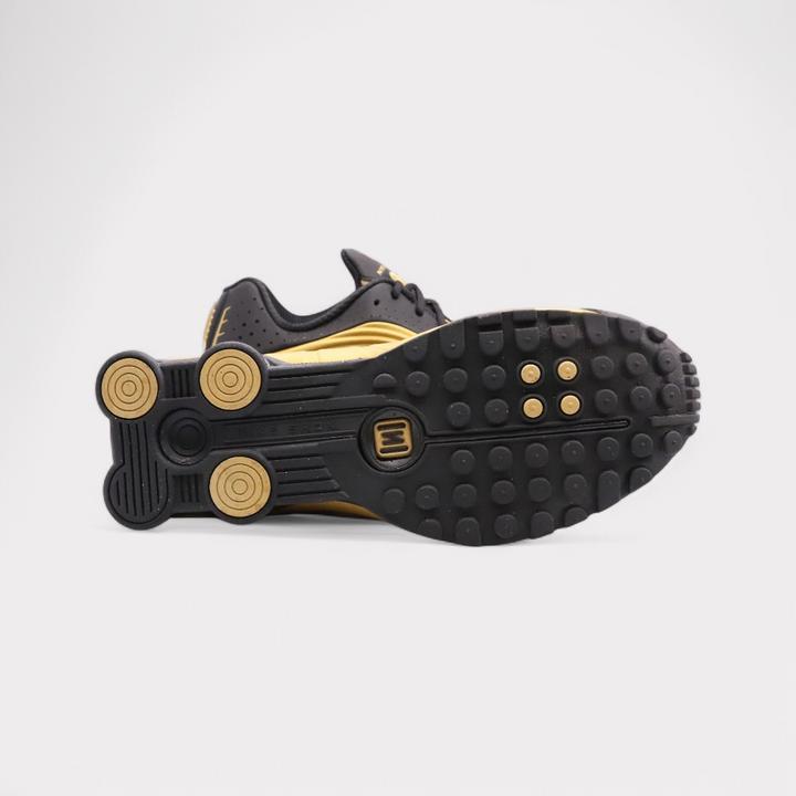 Actual product image Nike Shox R4 (44.5)