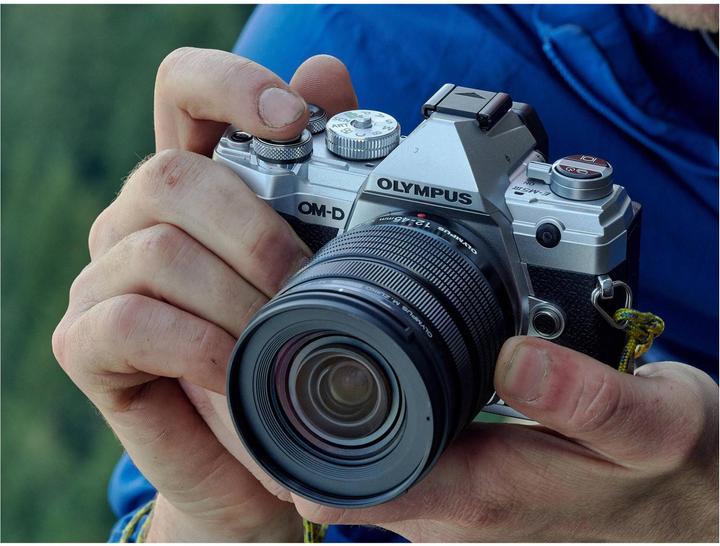 Actual product image Olympus ED 12-45mm F4.0 PRO (Micro Four Thirds, Micro Four Thirds)
