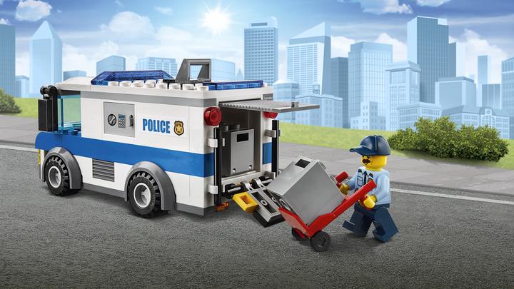 Actual product image LEGO City money transporter (60142, LEGO City)