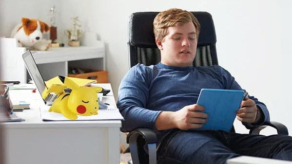 Actual product image Teknofun Pokemon LED lamp sleeping Pikachu