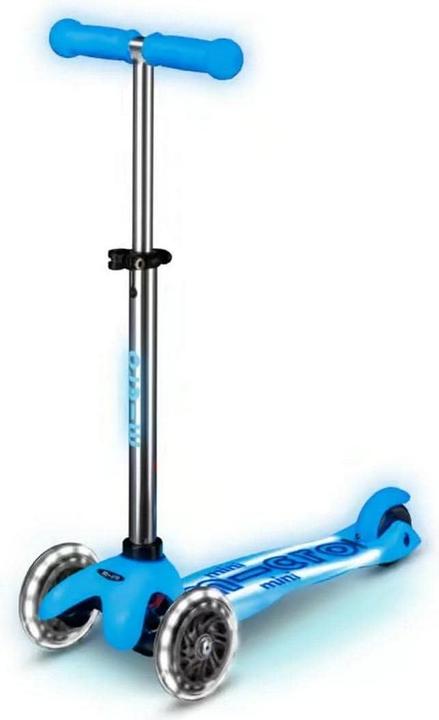 Actual product image Micro Scooter Mini Deluxe Glow Plus LED Blue