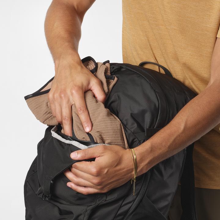 Actual product image Salomon Trailblazer 30 (30 l)