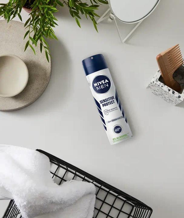 Actual product image Nivea Men Sensitive Protect (Spray, 150 ml)