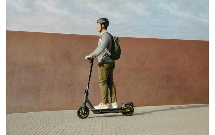 Produktbild Segway-Ninebot Max G2 D (20 km/h, 70 km, 450 W)