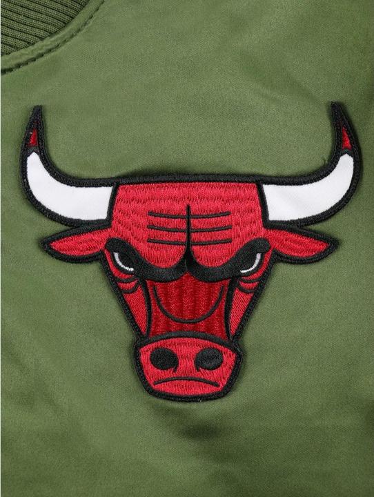 Immagine prodotto Mitchell & Ness NBA Flight Satin - Chicago Bulls Bomberja - 125971 (L)