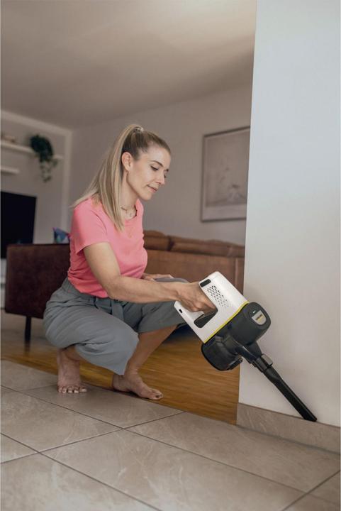 Actual product image Kärcher VC4 battery myHome 1.198-630.0