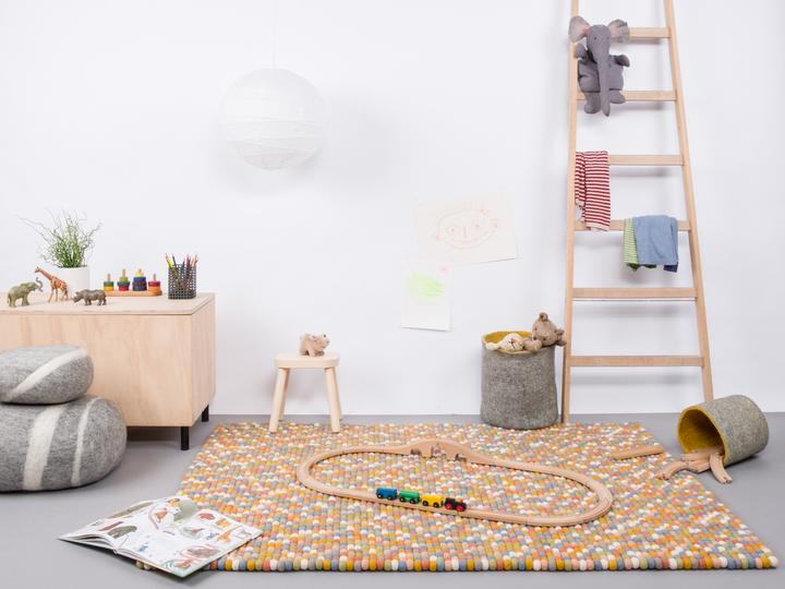 Produktbild Myfelt Liese Filzkugelteppich eckig (120 x 170 cm)