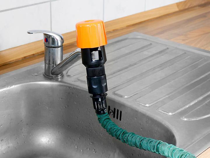 Produktbild Royal Gardineer Universal-Wasserhahn-Adapter (24 mm)