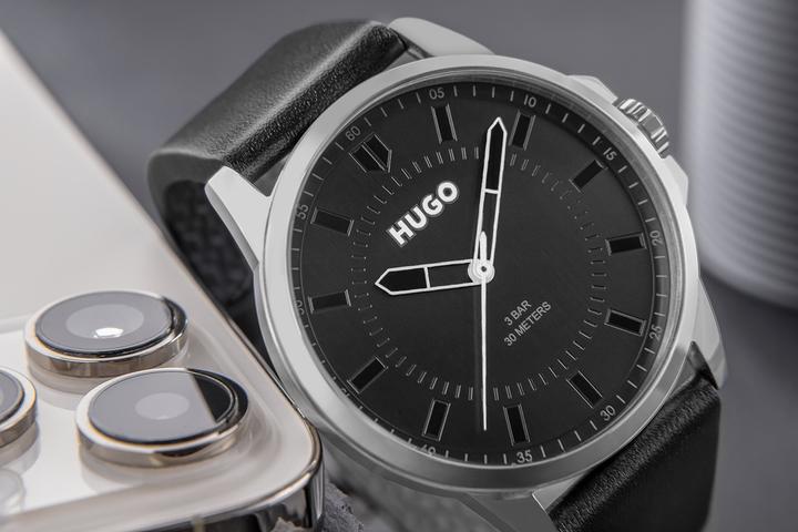 Produktbild Hugo Boss Hugo First Herrenuhr 1530188 + BOX