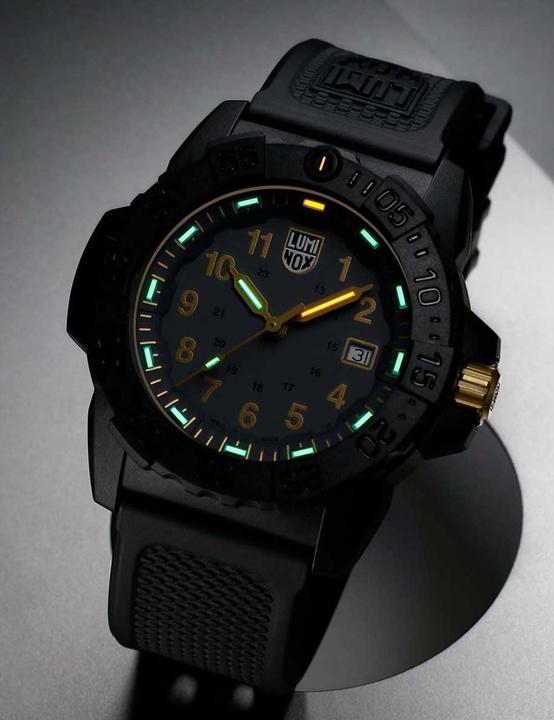 Actual product image Luminox XS.3508.GOLD Navy Seal Diver (Swiss made, Diving watch, Rotating bezel left)