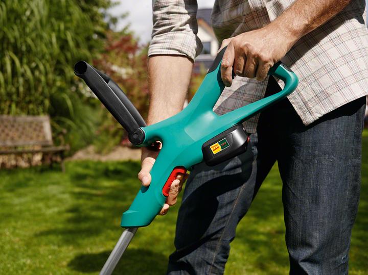 Produktbild Bosch Home & Garden Art 23-18 Li (Kunststoffmesser)