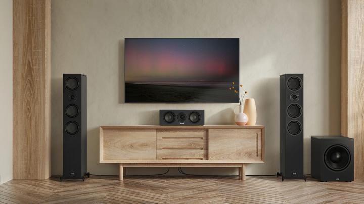 Actual product image Heco AURORA XT 700 BLACK/OAK (1 pair, 200 W)