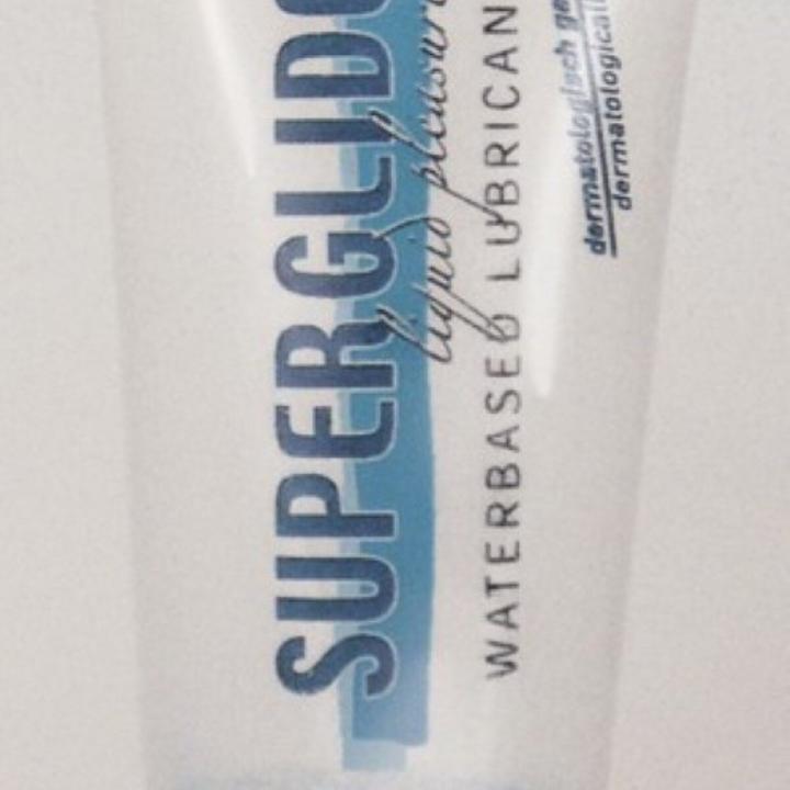 Productafbeelding HOT Superglide Liquid Pleasure glijmiddel op waterbasis 30 ml (30 ml)