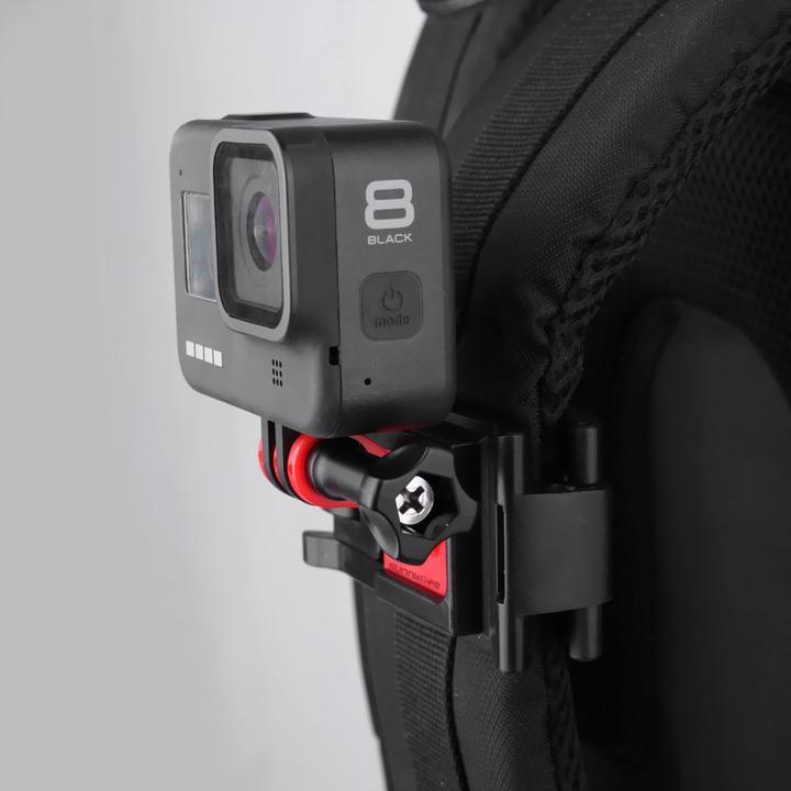 Produktbild Ueli Express Universelle Rucksack Halterung (Hero 11 Black, Hero 10 Black, Hero 9 Black, Hero 7 Black, Hero 8 Black, Hero 12 Black, Hero 13 Black)