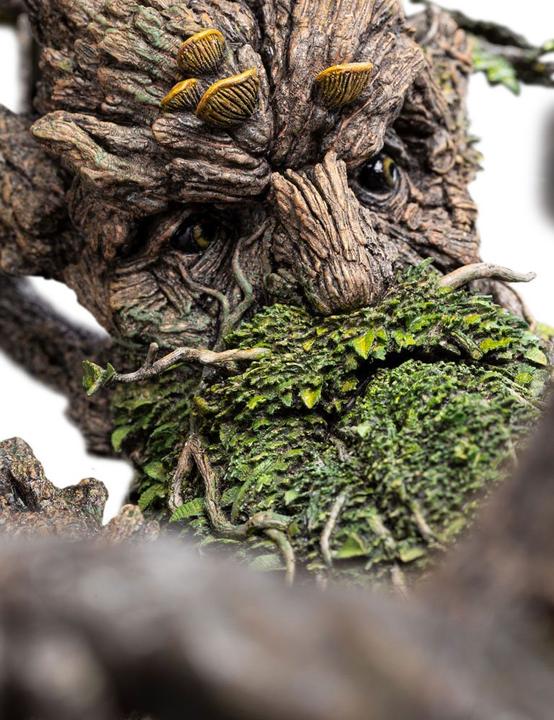 Actual product image Weta Workshop Le Seigneur des Anneaux statuette 1/6 Leaflock the Ent 76 cm
