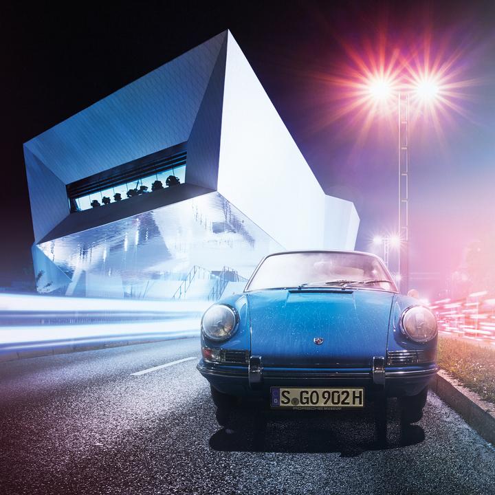 Produktbild The Porsche Book (Deutsch, Englisch, Michael Köckritz, 2024)