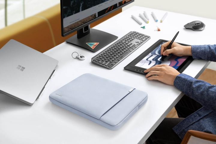 Actual product image tomtoc Defender A13 (13", Universal, Apple)