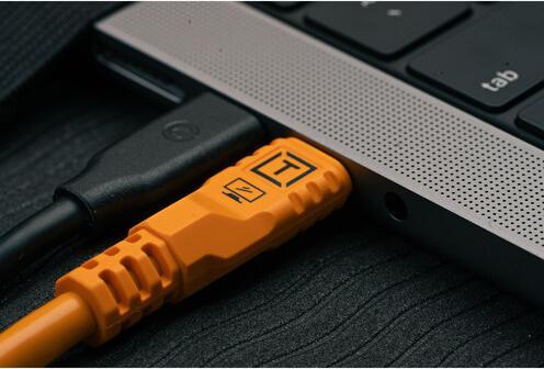 Image du produit Tether Tools TetherPro USB-C Optima 10G rechts orange 3m (3 m, USB 3.2 Gen 2)