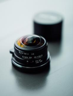 Produktbild Venus Optic Festbrennweite 4mm f/2.8 Fisheye Sony E (Sony E, APS-C / DX)