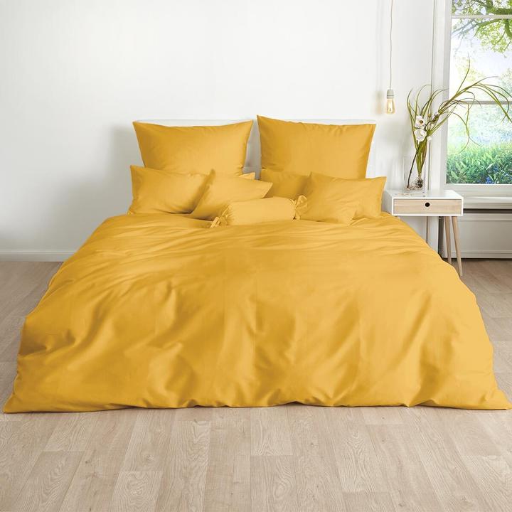 Actual product image Traumschlaf Uni (Bedding set, 135x200 cm + 80x80 cm)