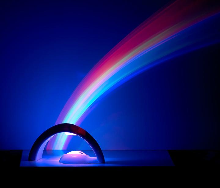 Produktbild Playtastic LED-Regenbogen-Projektionsleuchte für Schlaf- und Kinderzimmer (30 lm)