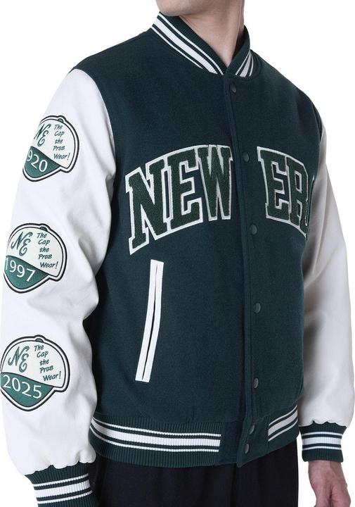 Produktbild New Era Varsity College Jacke - BRAND PATCHES - XL (XL)