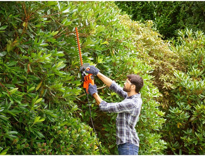 Produktbild Black & Decker Blac Heckenschere BEHT251QS 450W 50 cm Schwertlänge, 18 mm Schnittstärke (Elektroheckenschere)