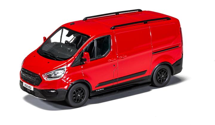 Produktbild Corgi Ford Transit Custom Trail race red