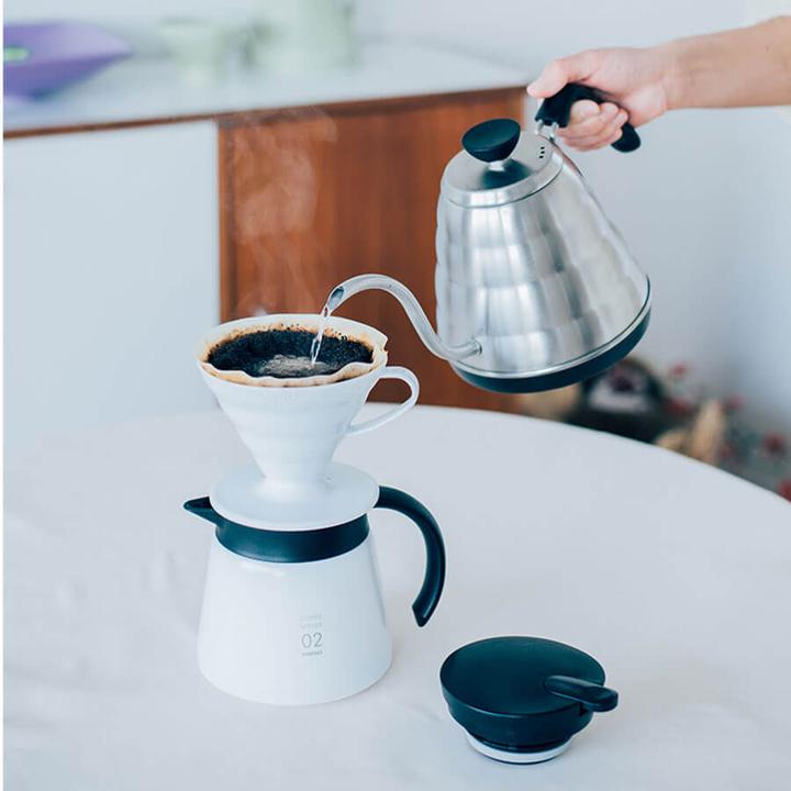 Image du produit Hario V60 Verseuse isolée en acier inoxydable (0.55 l)
