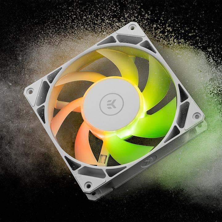Actual product image EKWB EK Loop Fan FPT 140 D-RGB 600-2000 wh 3831109898055 (140 mm, 1 x)